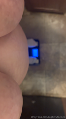 1267781267_weigh-in-sorry-it-so-short-i-didnt-know-what-to-say_2.mp4
