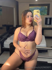 1171490140_what-is-your-favorite-mirror-selfie_0.mp4