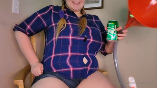 204093227_this-outfit-s-kinda-tight-buuuut-we-ll-make-it-work_0.m4v