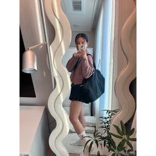 On my way to tennis lesson 🎾 Feeling cute today 💓.jpg