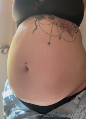 1604050607_oh-no-i-have-stretch-marks_2.mp4