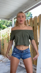 6091096a73e3419cdef8d7ce72e99d7a.mp4