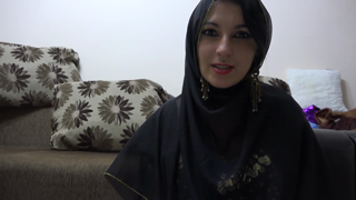 Mellbell [Chaturbate] - Virgin woman with hijab on sucks dick.mp4