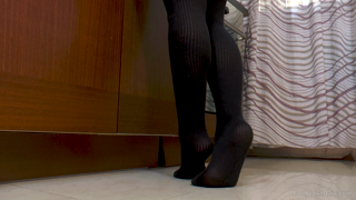 3774_daniella_mangot_living_photos_1080p.mp4