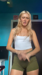 d1715262c05e7f4c37d52569cea3677a.mp4