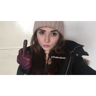 evadevil-2018-03-17-7901435.jpeg