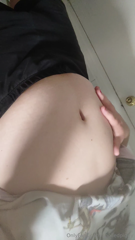 1926827729_new-weigh-in-this-spoiled-body-is-up-to-235lbs-now-thank_0.mp4