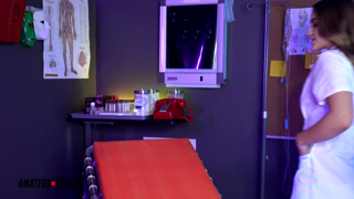 Skylar Vox 3 (19.08.17)(Dylann Vox) Nurse Kenzie Trains Dylann on her First Day.mp4