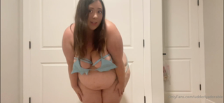 734785880_new-video-messy-cake-and-whipped-cream-stuffing-i-was_0.m4v
