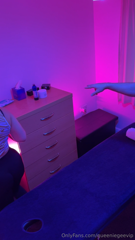 Queenie 02.mp4