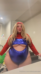 767251720_happy-day-11-of-31-days-of-halloween-costumes_3.m4v