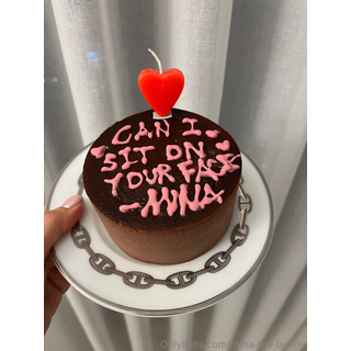 Happy Mina Valentine’s 💗In Japan, girls give chocolate to guys…So tell me, do you deserve mine 🍫🌹.jpg