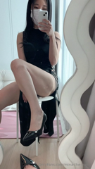 She is coming... 🖤ON YOUR KNEES_2.mp4