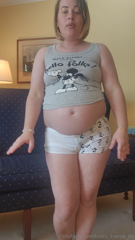 719026519_just-a-blueberry-girl-who-s-full-of-burps-definitely-watc_0.m4v