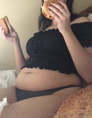 857968009_double-burgers_0.mp4