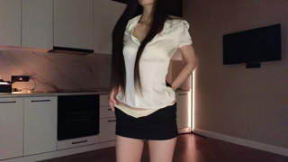 ella_lee15_Chaturbate_20260519_043925.mp4