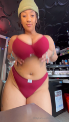0ho8qw9791quyhdv8bdyr_source.mp4