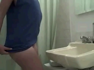 Franny.Shakinit.Com - How Many Licks.mp4