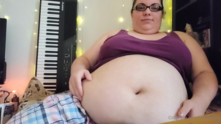 464284239_there-is-so-much-room-left-in-this-pants-to-gain-so-more-wei_0.m4v