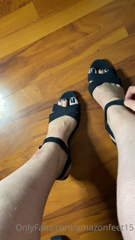 30148820_shoe-removal-fresh-toe-paint-as-well-bigfeet-heels-si_3.m4v