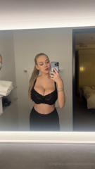 1489638450_free-today-only-this-juicy-girl-with-big-tits-rosymayfre_0.mp4