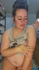 1305982618_the-truth-is-my-fat-ass-could-ve-continued-chugging-this-sp_2.mp4