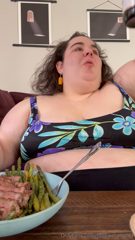 1304845009_eating-a-big-fat-juicy-steak-on-my-floor-this-is-from-almo_4.mp4