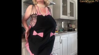 Granny courtesan annabell fuck pussy - CamWhores.mp4
