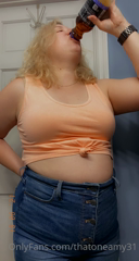 158202571_30-second-belly-bloat_3.m4v