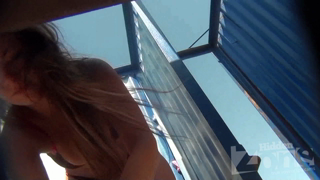Beach_cabin_72.avi