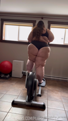1613429223_as-a-big-soft-heavy-fat-girl-i-cant-say-i-know-my-way_0.mp4