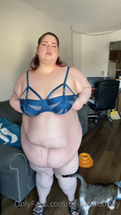 686812071_hammy-is-an-attention-whore-this-bra-was-kind-of-like-a-co_0.mp4