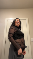 1029360176_busting-out_0.mp4