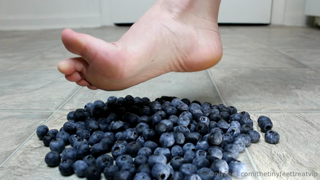827353937_blueberry-crush-and-self-worship-delicious-and-sweet_0.mp4