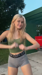 8b84299a393f8a215bc2d4bfd15e28fd.mp4