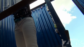 Beach_cabin_27.avi