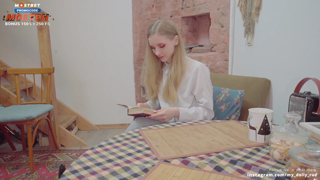Stepsister wanted hot photos, but got a great fuck ⧸ Dolly Rud-(1080p45).mp4