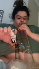 638766347_for-my-420-babes_0.m4v