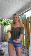 c2d9d7c6af809c7160b184dbe3277ebc.mp4