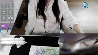 [2026-07-21] 러벤스 섹X머신 첫경험....mp4