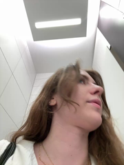 MariiD_Stripchat_20260622_195556.mp4