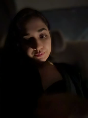 __amcutefatima_2026-08-10_04-01-37_513.mp4