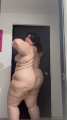 0i86vjsy321ql4dwr7s2s_source.mp4