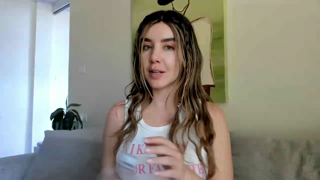 LauraVega - Chat Room - MyFreeCams - Google Chrome 2026-06-27 14-54-22.mp4