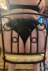 145757523_my-gf-ate-herself-stuck-in-the-chair-just-listen-to-the-flo_0.m4v