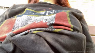 1054097575_cant-get-enough-of-these-juicy-milkers-can-you_3.mp4
