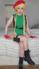 852226093_eat-cammy-s-ass-and-smell-her-sweaty-socks-you-ve-dreamt-o_0.mp4