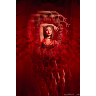 evadevil-2025-10-25-4110496946.jpg