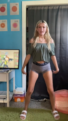 c26e2aa41edab4e4d5ff1c713b46610a.mp4