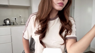 amyalwayshere_2026-04-25_10-33-38_916.mp4
